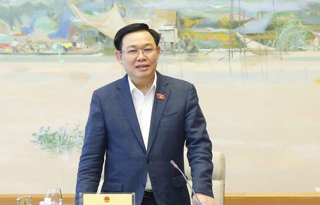 Top legislator holds working session with NA Committee for Science, Technology and Environment ảnh 1