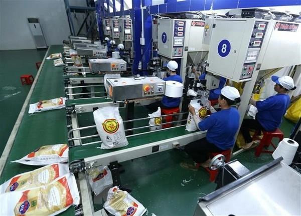 Firms advised to sign contracts in transactions with Chinese partners ảnh 1