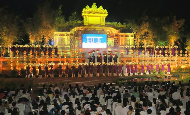 2019 Hue Craft Festival draws 400,000 visitors ảnh 1