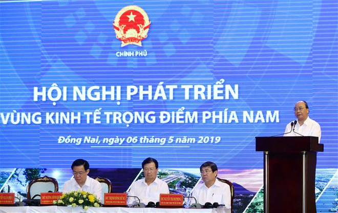 PM urges southern key economic zone to put forth specific mechanisms ảnh 1