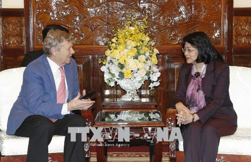 Vice President meets CEO of Operation Smile ảnh 1 Vice President meets CEO of Operation Smile ảnh 1