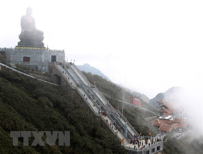 Sa Pa tourism enjoys good start in New Year ảnh 1