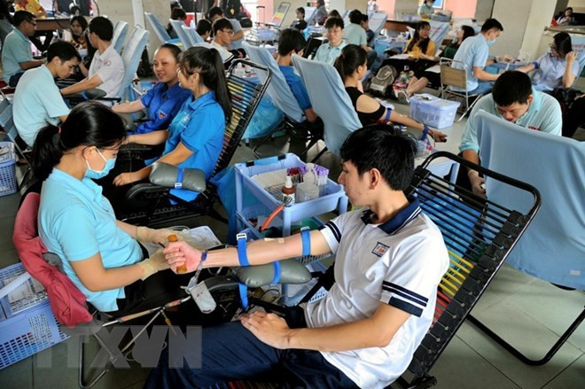Blood banks face severe shortage after Tet ảnh 1