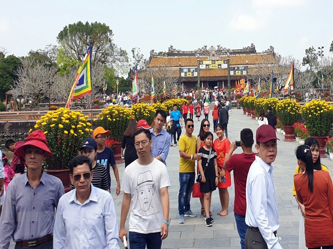 Tourism thrives in central region during Tet holiday ảnh 1