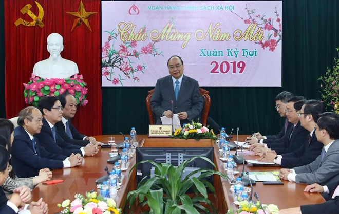 PM lauds bank’s contributions to poverty reduction ảnh 1 PM lauds bank’s contributions to poverty reduction ảnh 1