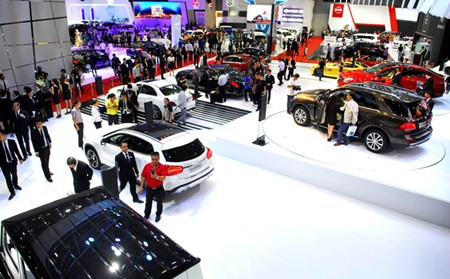 Motor Show showcases 150 models ảnh 1