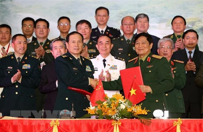 Seminar spotlights Vietnam-China defence friendship exchange ảnh 1 Seminar spotlights Vietnam-China defence friendship exchange ảnh 1