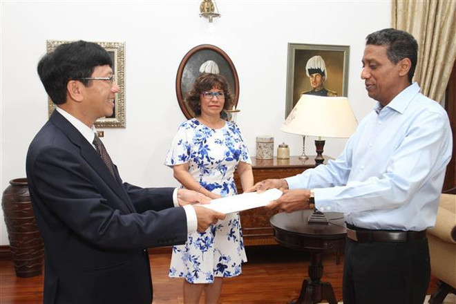 Vietnam, Seychelles strengthen cooperative relations ảnh 1