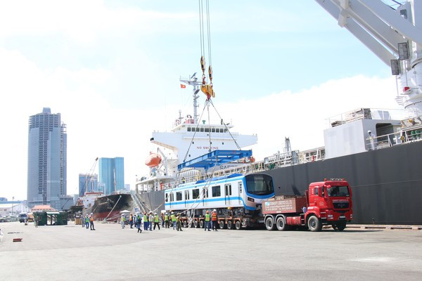 HCM City receives two more trains of Metro Line No.1 ảnh 1 HCM City receives two more trains of Metro Line No.1 ảnh 1