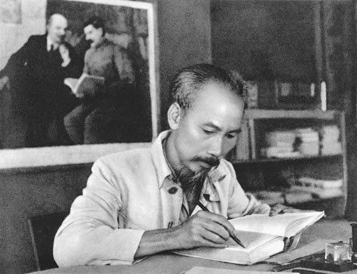 Vietnam Trade Union celebrates President Ho Chi Minh’s birth anniversary ảnh 1 Vietnam Trade Union celebrates President Ho Chi Minh’s birth anniversary ảnh 1