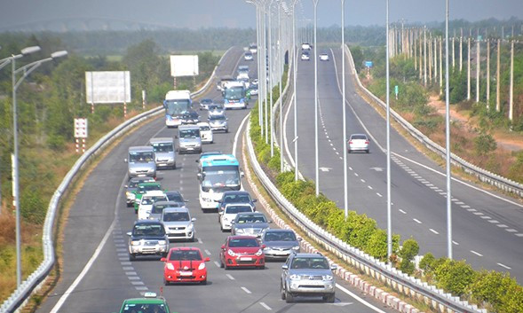 Dong Nai to widen HCM City-Long Thanh-Dau Giay Expressway ảnh 1 Dong Nai to widen HCM City-Long Thanh-Dau Giay Expressway ảnh 1
