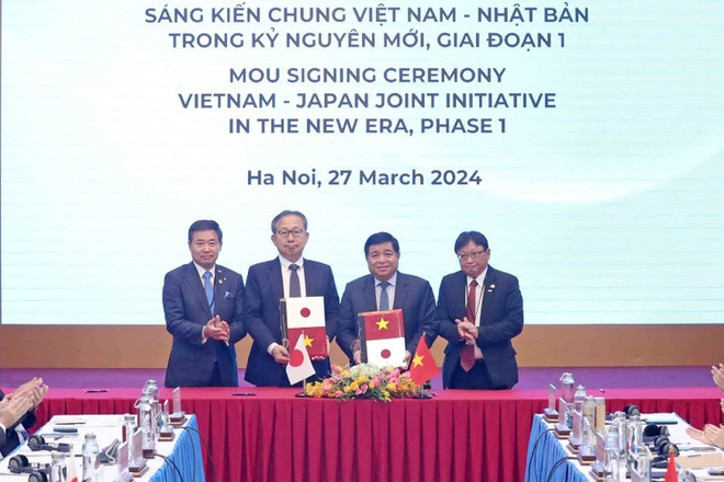 Vietnam - Japan joint initiative in new era launched ảnh 1