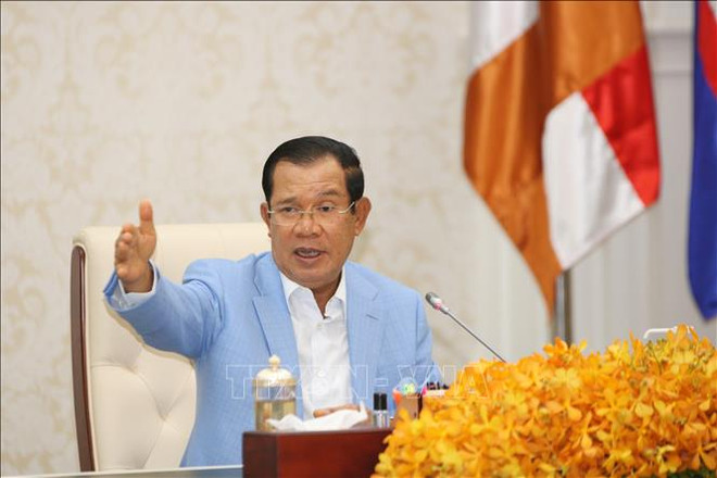 Cambodian PM urges ASEAN to take advantages of COVID-19-related opportunities ảnh 1