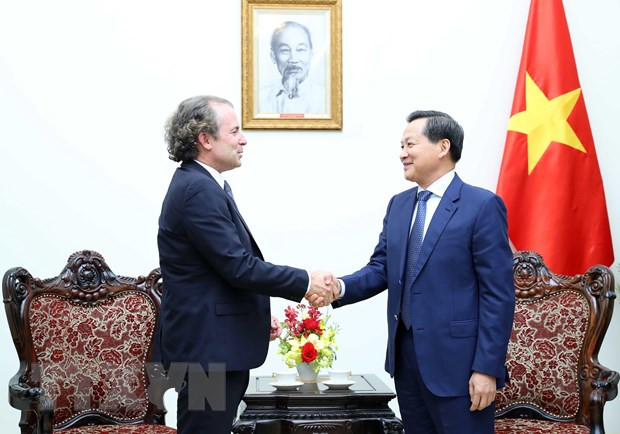 Deputy PM receives Managing Director of Rosen Partners LLC ảnh 1
