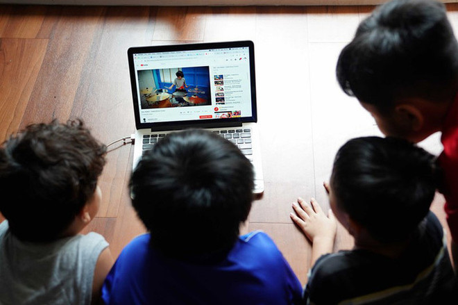 Parents advised to follow information security principles to protect children in cyberspace ảnh 1