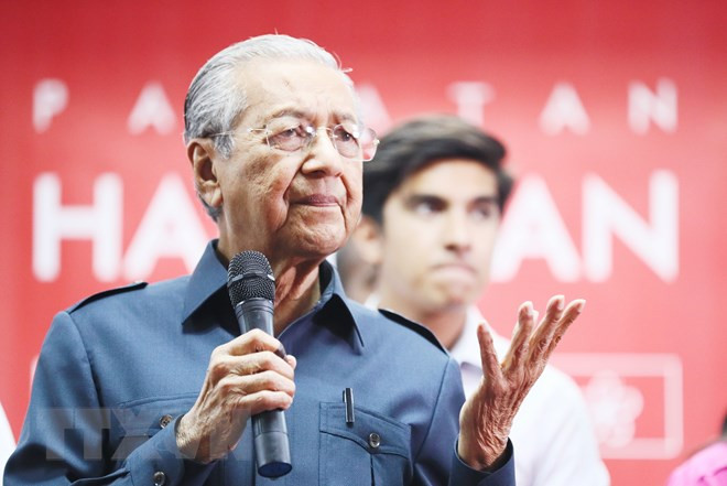 Malaysia’s debt at alarming rate ảnh 1