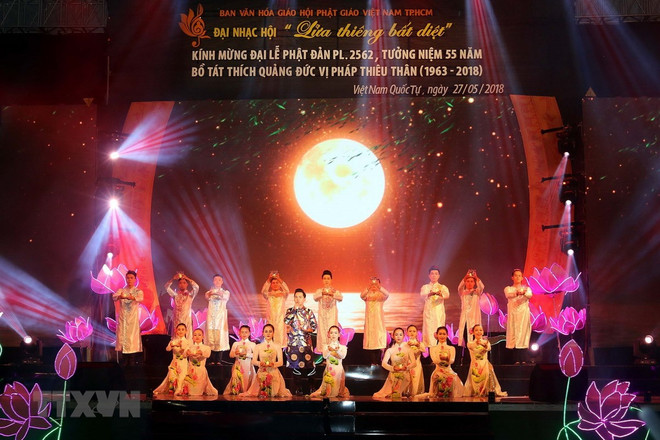Lord Buddha’s 2,562nd birthday celebrated in HCM City ảnh 1 Lord Buddha’s 2,562nd birthday celebrated in HCM City ảnh 1