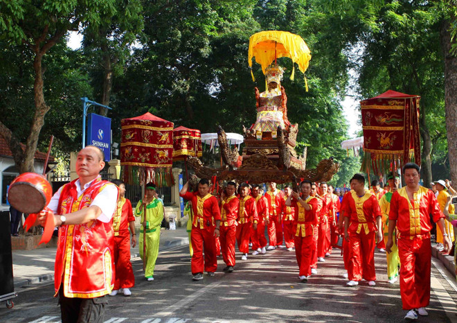 Hanoi celebrates 590 years since King Le Thai To’s coronation ảnh 1 Hanoi celebrates 590 years since King Le Thai To’s coronation ảnh 1