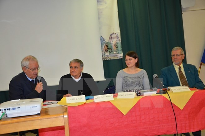 Fund raising supports Vietnamese AO victims in France ảnh 1