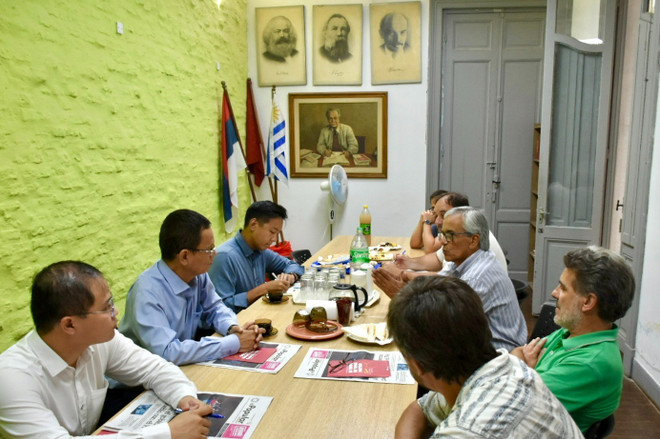 Uruguay party leader hails CPV’s role in Vietnam’s achievements ảnh 2 Uruguay party leader hails CPV’s role in Vietnam’s achievements ảnh 2