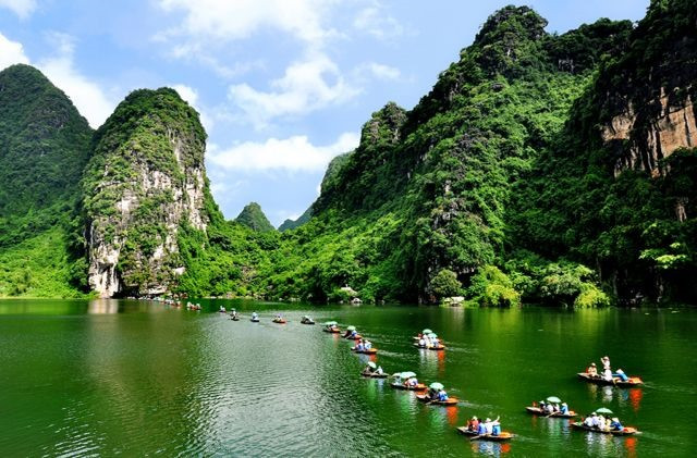Forum seeks ways to recover domestic tourism amid COVID-19 ảnh 1 Forum seeks ways to recover domestic tourism amid COVID-19 ảnh 1
