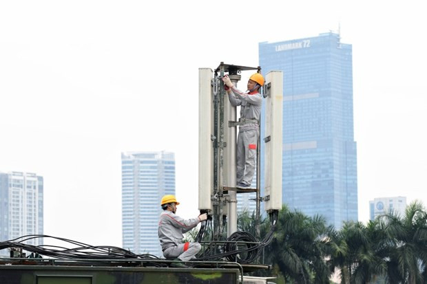 Telecom companies pledge to better international Internet connections ảnh 1