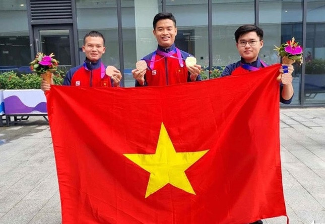 Vietnam bags two bronze medals at 2023 Asian Shooting Championship ảnh 1