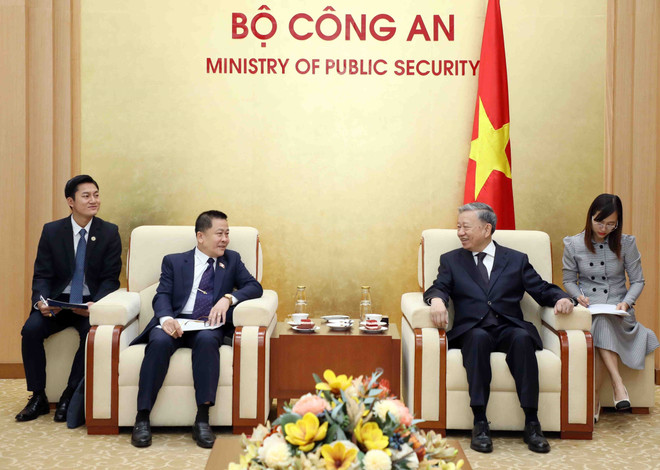 Vietnamese, Lao public security ministries bolster cooperation ảnh 1 Vietnamese, Lao public security ministries bolster cooperation ảnh 1