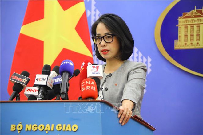 Vietnam deeply concerned about recent tension in East Sea: Spokeswoman ảnh 1