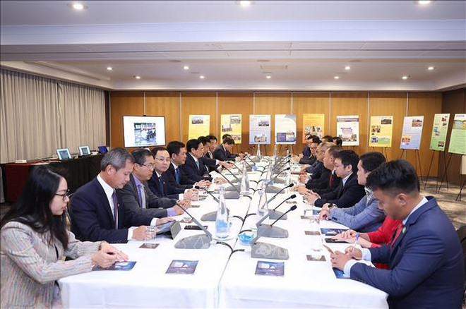 PM meets with Vietnamese Business Association in Australia ảnh 2