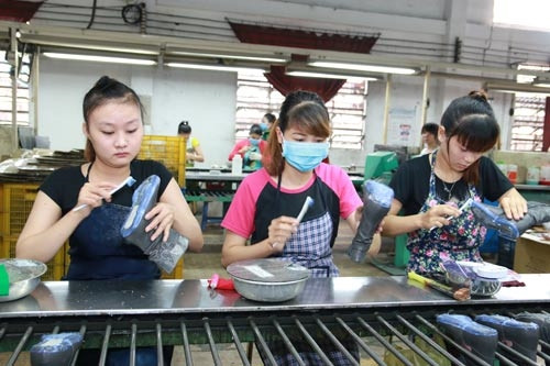 Sides agree on 7.3 percent raise of minimum wage ảnh 1