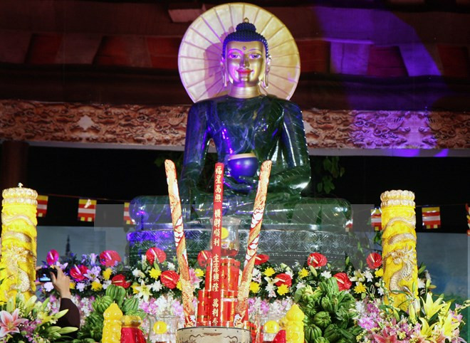 World’s largest Jade Buddha statue comes to Thai Nguyen ảnh 1