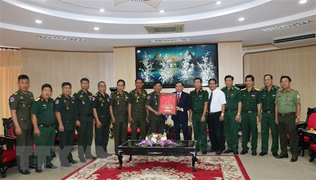 Cambodian Army’s Guard High Command pays pre-Tet visit to Bac Lieu ảnh 1 Cambodian Army’s Guard High Command pays pre-Tet visit to Bac Lieu ảnh 1