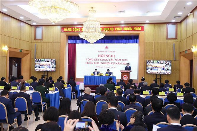 PM hails planning-investment ministry's role as strategic advisor in socio-economic development ảnh 2