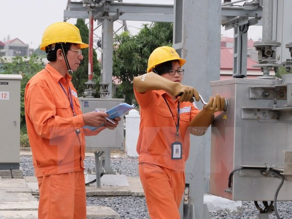 Power customer satisfaction index continues to rise ảnh 1