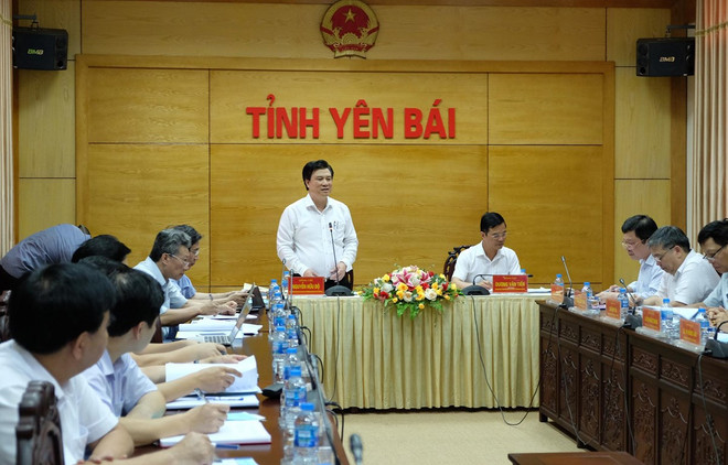 Official asks for efforts to support contestants at high-school exam ảnh 1 Official asks for efforts to support contestants at high-school exam ảnh 1