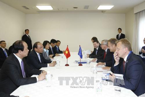 PM meets foreign leaders on expanded G7 Summit sidelines ảnh 1
