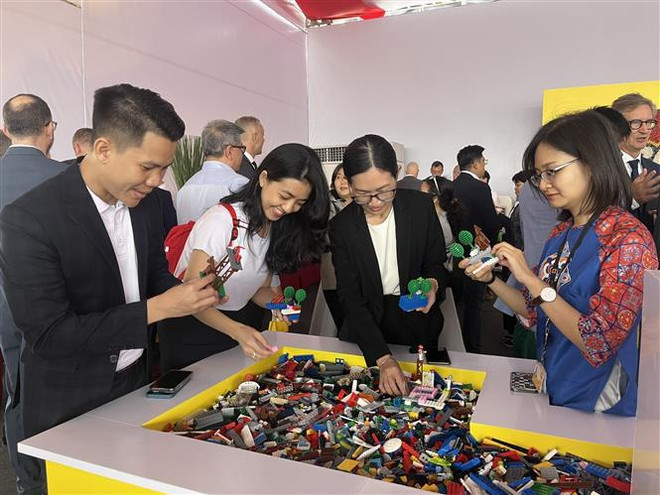 LEGO builds biggest foreign-invested factory in Binh Duong ảnh 1