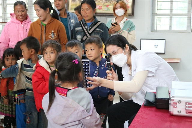 Charity programme brings joy to ethnic people, children in Son La province ảnh 1