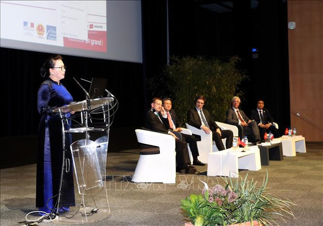 Conference on Vietnamese-French local cooperation closes ảnh 1 Conference on Vietnamese-French local cooperation closes ảnh 1