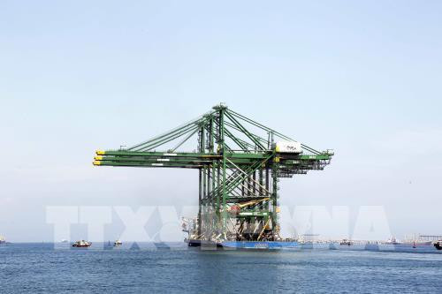 Three made-in-Vietnam giant cranes shipped to India ảnh 1 Three made-in-Vietnam giant cranes shipped to India ảnh 1