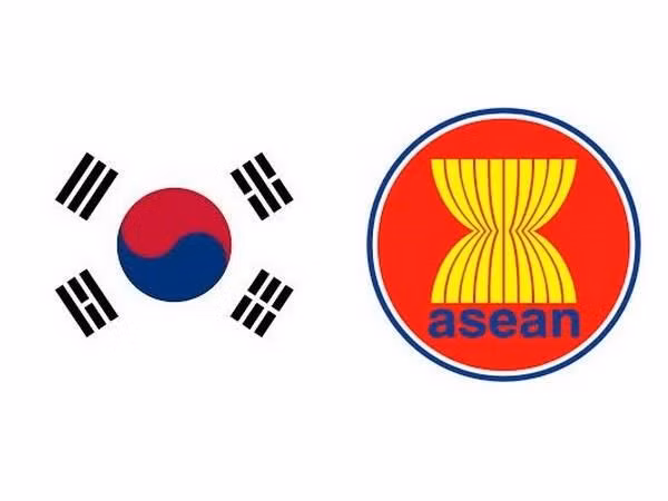 Korean Ambassador to ASEAN writes on 30-year RoK-ASEAN amity ảnh 1