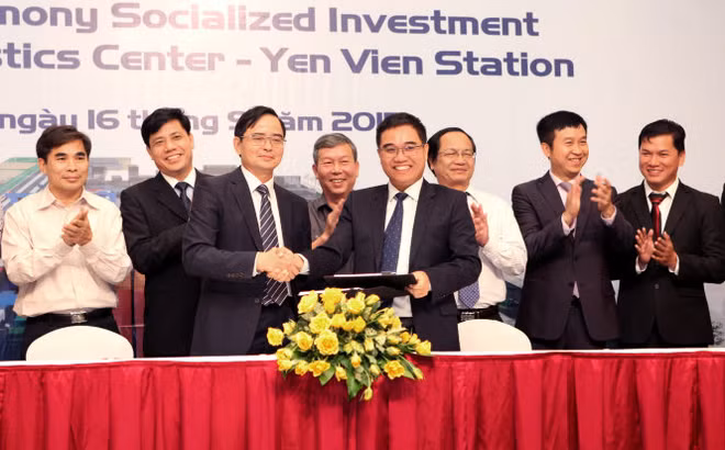 Deal inked on Yen Vien logistics centre project ảnh 1
