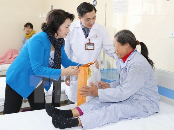 NA Chairwoman pays Tet visit to hospital K ảnh 1 NA Chairwoman pays Tet visit to hospital K ảnh 1