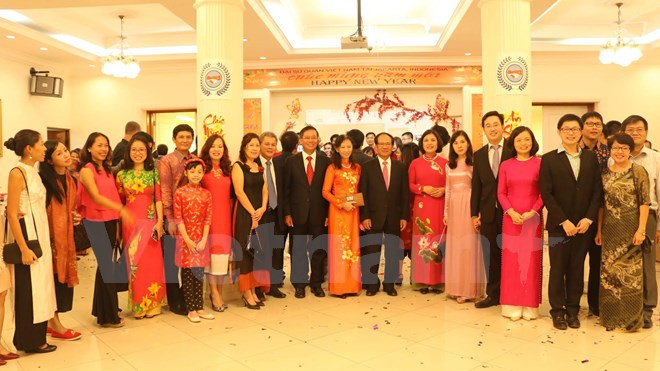 Overseas Vietnamese worldwide celebrate Lunar New Year ảnh 1 Overseas Vietnamese worldwide celebrate Lunar New Year ảnh 1