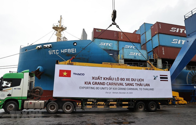 THACO exports largest-ever batch of automobiles, components, spare parts ảnh 1 THACO exports largest-ever batch of automobiles, components, spare parts ảnh 1
