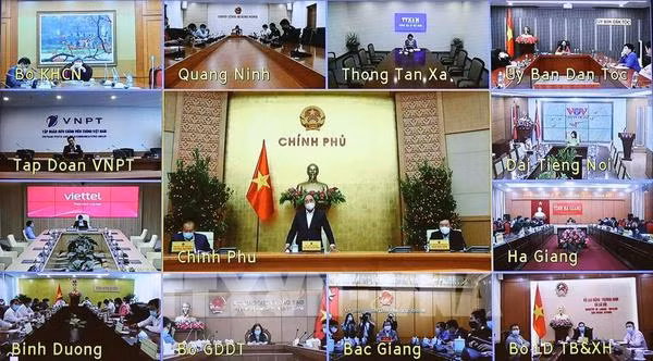 Prime Minister orders quick vaccination for people ảnh 1