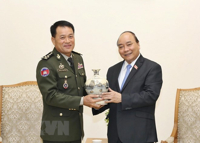 Vietnam consistently consolidates traditional friendship with Cambodia: PM ảnh 1 Vietnam consistently consolidates traditional friendship with Cambodia: PM ảnh 1