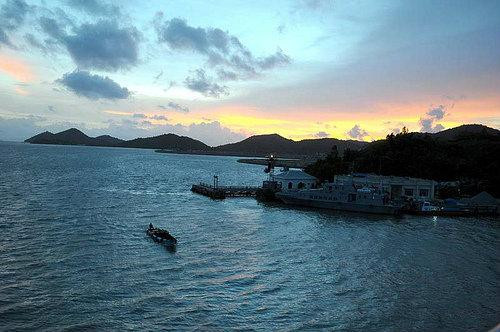 Photo exhibition featuring Ha Tien underway ảnh 1