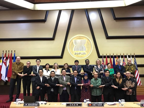 ASEAN makes progress in cooperation to narrow development gap ảnh 1